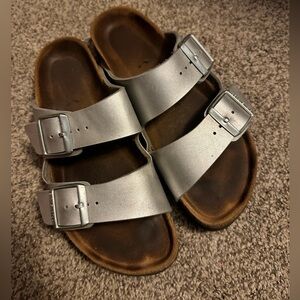 Birkenstock Arizona - silver sz 38 (7-7.5)